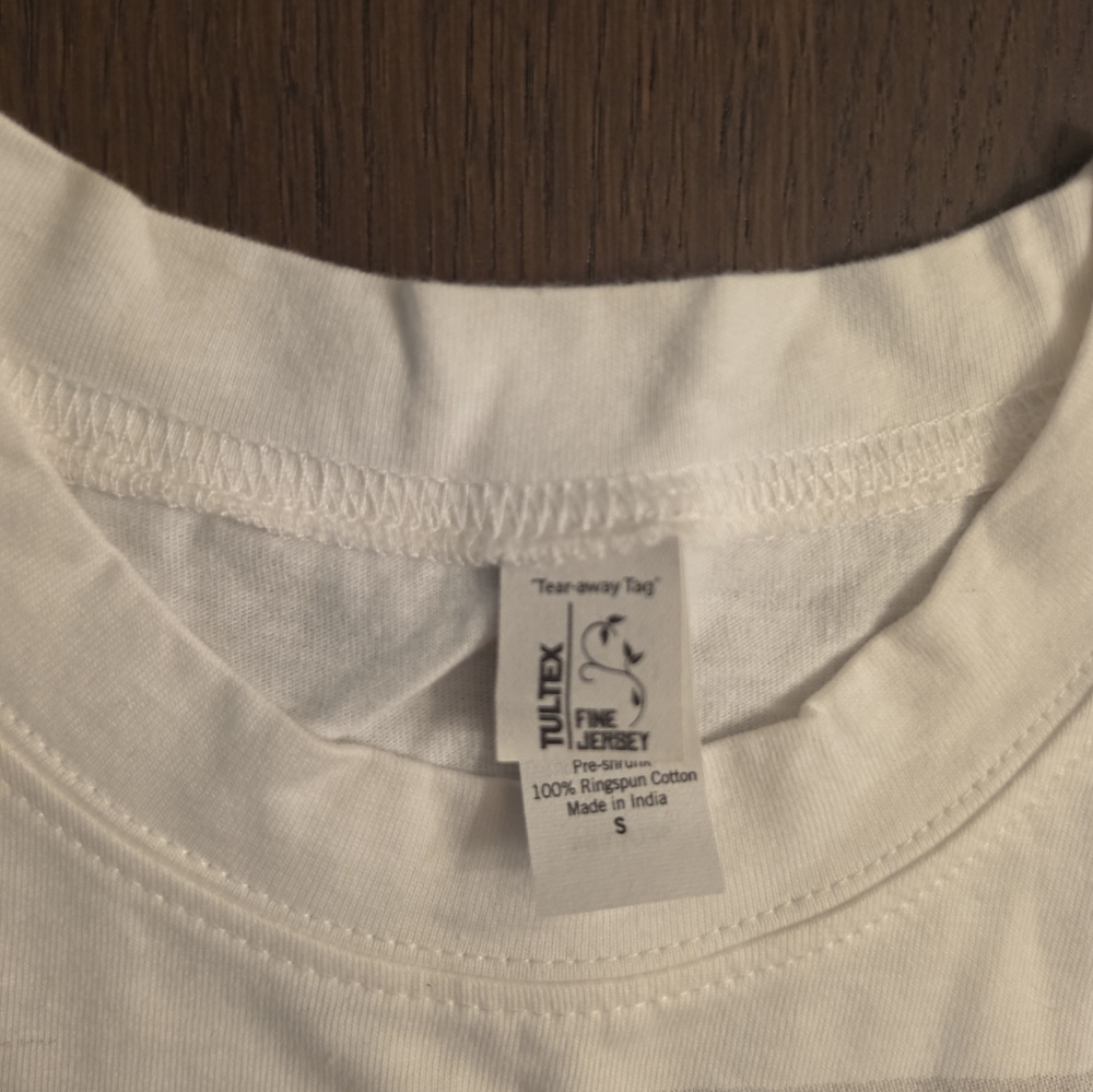 Stereo Skyline Graphic Band Tee in White and Black Size Small Never Worn - Picture 3 of 3
